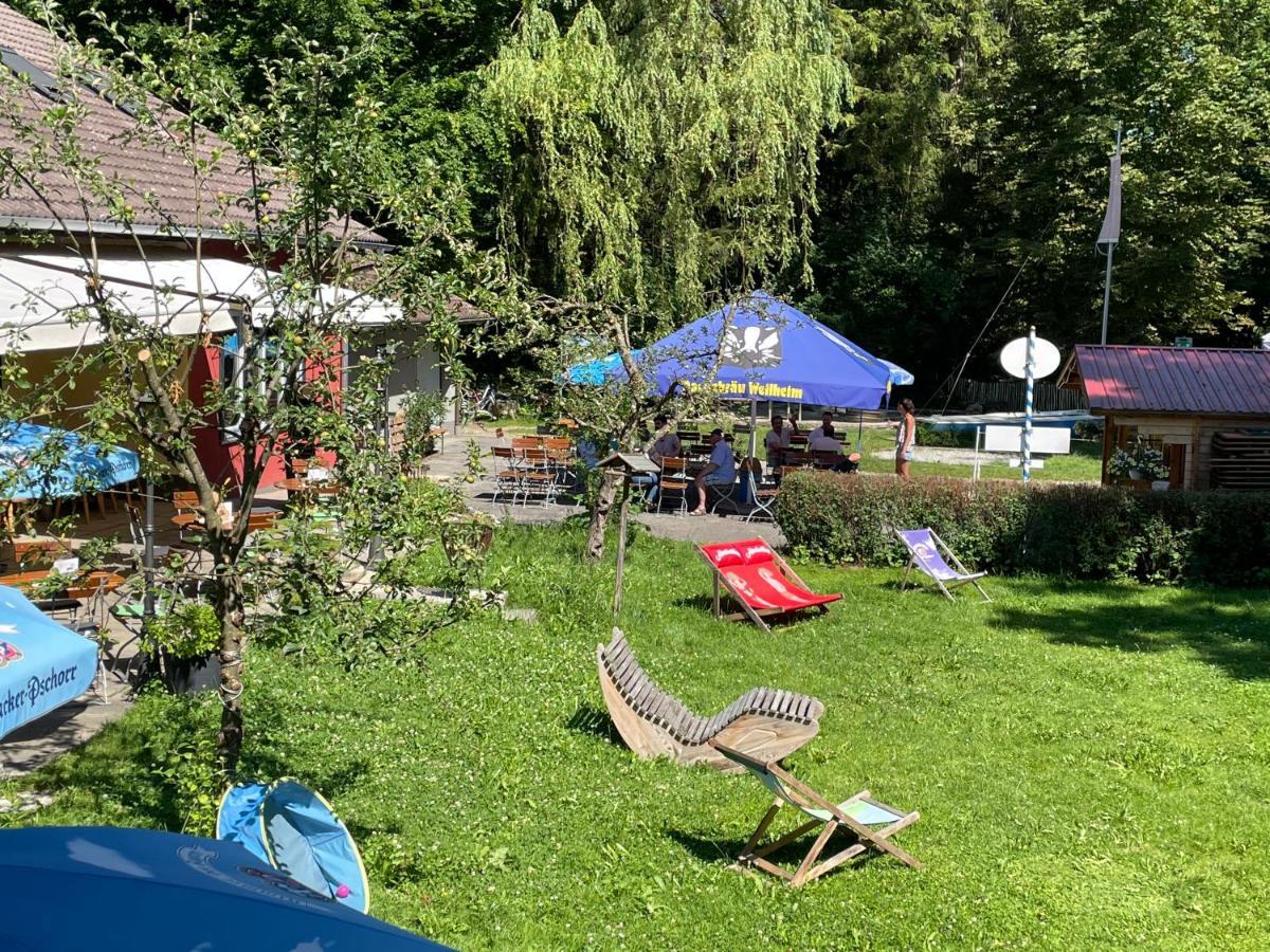 Krug'S Family Hostel Und Restaurant Weilheim in Oberbayern Exterior photo